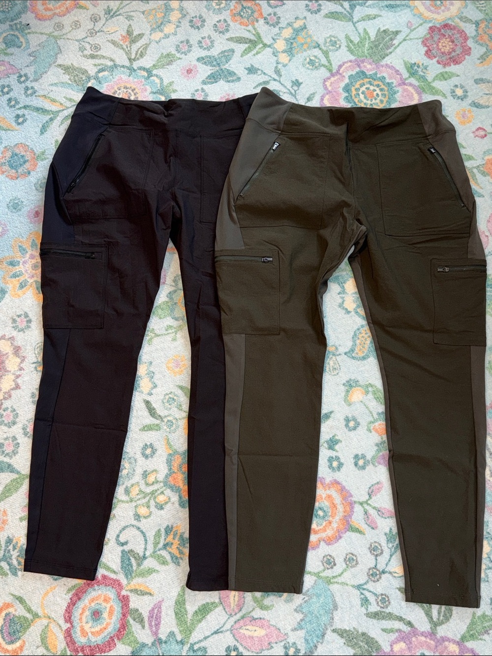 Athleta Olive Green and black Stretch Leggings 2 pairs. NWOT 14